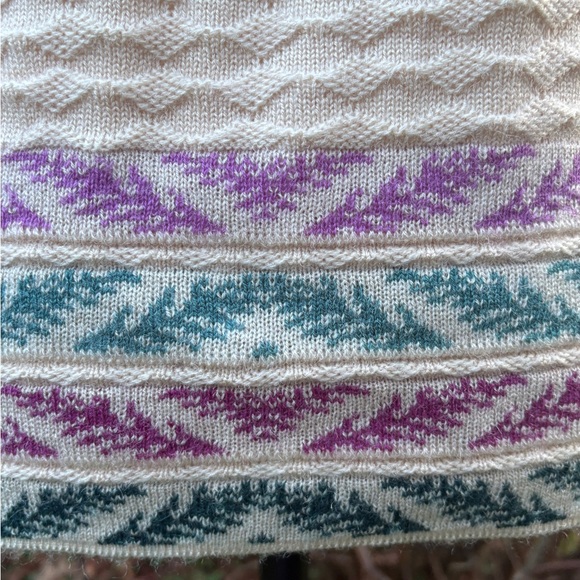 Vintage Teacher Soft Wool Blend Patterned Cardigan | Small–Medium - Picture 9 of 12